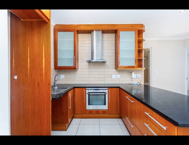 2 BEDROOM APARTMENT SOLD IN TYGER WATERFRONT